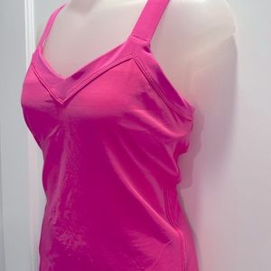 Lulu lemon pink cross strappy tank top w/bra 6